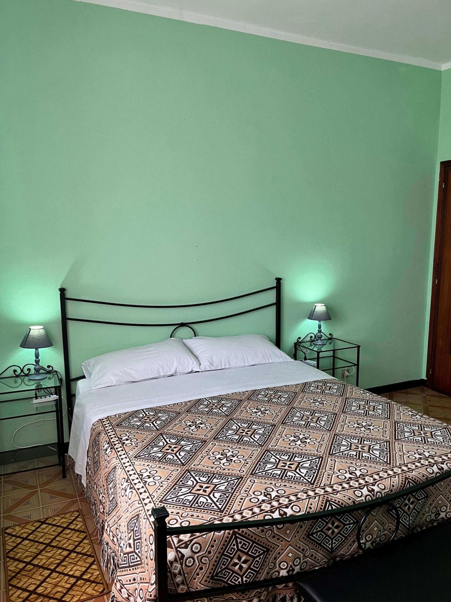 Room In Bb - Casa T Home Bed And Breakfast Tagliolo Monferrato Екстериор снимка